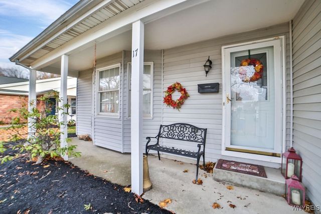 17 The Common 17, Lockport City, NY 14094