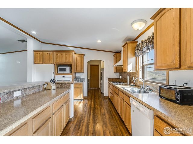 38 Carson Peak Ct, Livermore, CO 80536