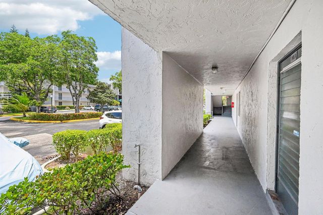 9150 LIME BAY Boulevard 103, Tamarac, FL 33321