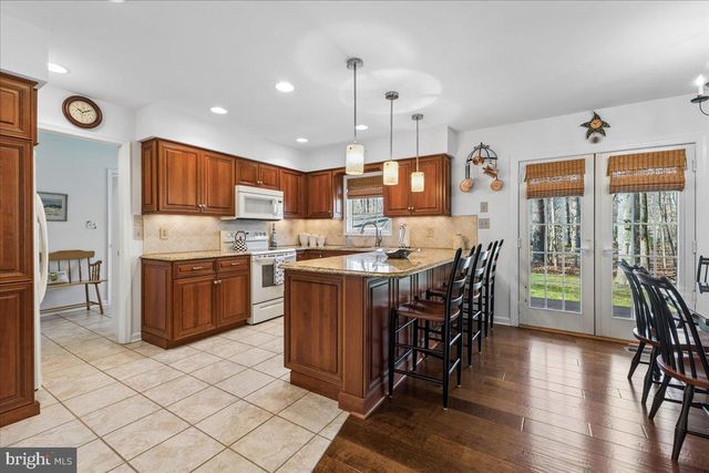 108 GLOUCESTER RD, Queenstown, MD 21658