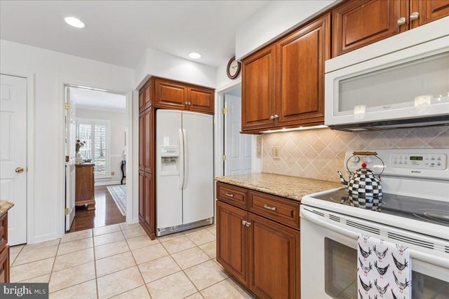 108 GLOUCESTER RD, Queenstown, MD 21658