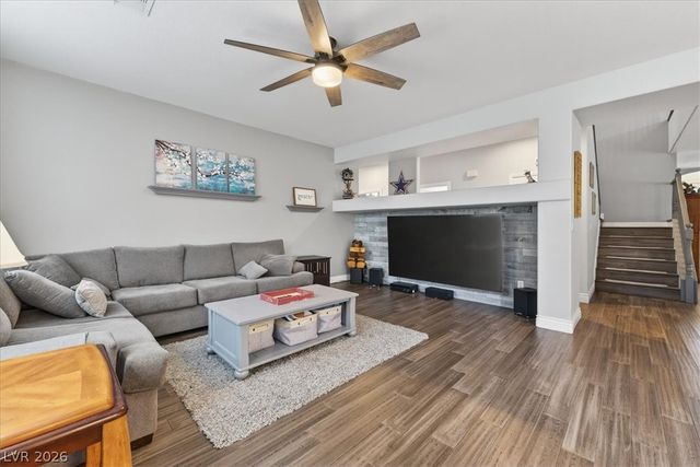 394 Glocker Court, Henderson, NV 89012