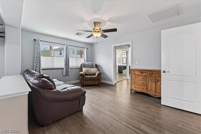 394 Glocker Court, Henderson, NV 89012