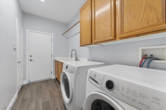 394 Glocker Court, Henderson, NV 89012