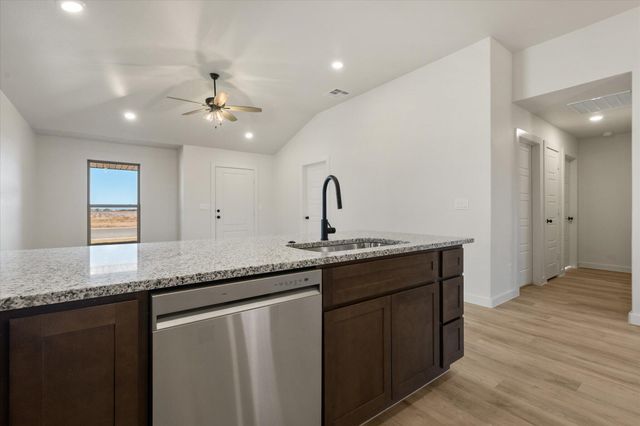 1311 N Chicago Avenue, Lubbock, TX 79416