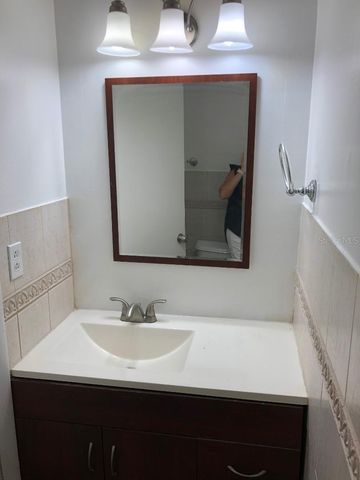 7501 GALLINETA COURT, Tampa, FL 33615