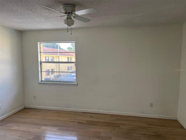 7501 GALLINETA COURT, Tampa, FL 33615