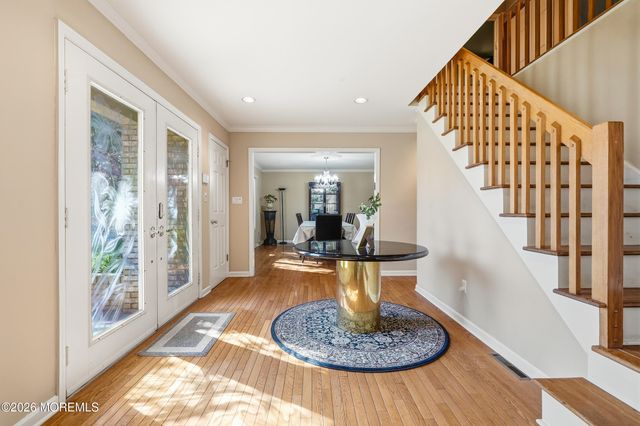 14 Kastor Lane, West Long Branch, NJ 07764
