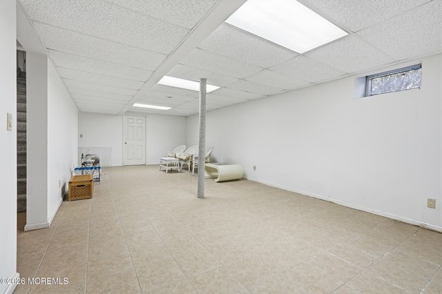 14 Kastor Lane, West Long Branch, NJ 07764