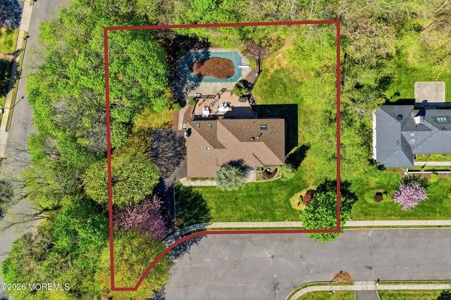 14 Kastor Lane, West Long Branch, NJ 07764