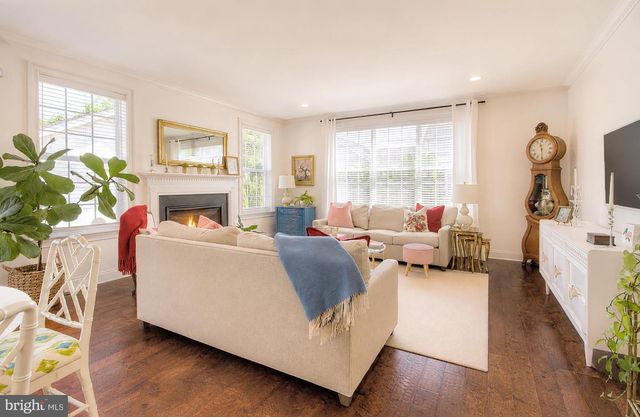 1153 FULLING MILL LN, Haddon Heights, NJ 08035