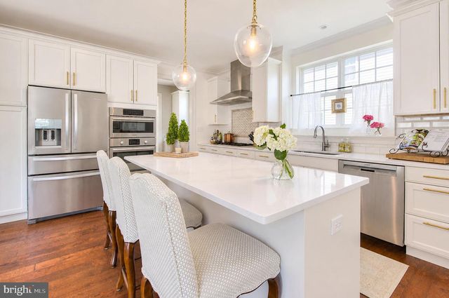 1153 FULLING MILL LN, Haddon Heights, NJ 08035