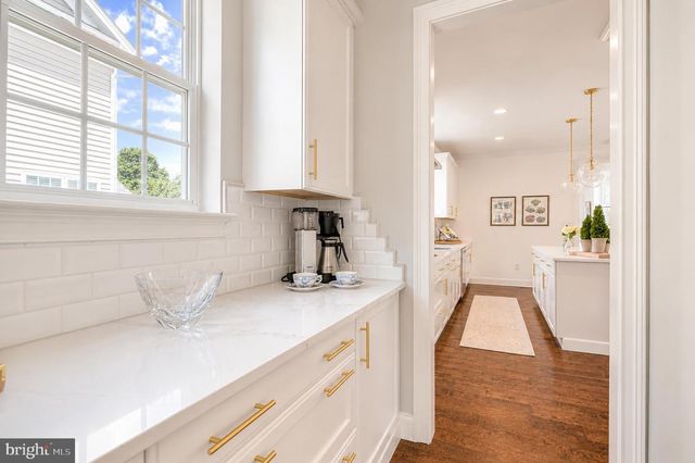 1153 FULLING MILL LN, Haddon Heights, NJ 08035
