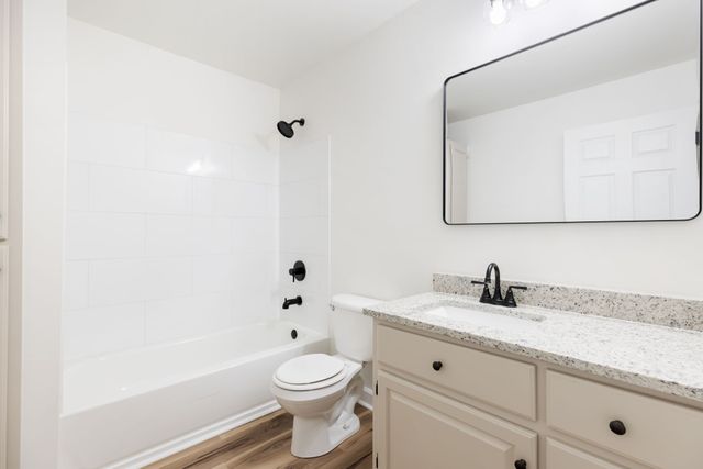 2403 Keith Dr, Columbia, TN 38401