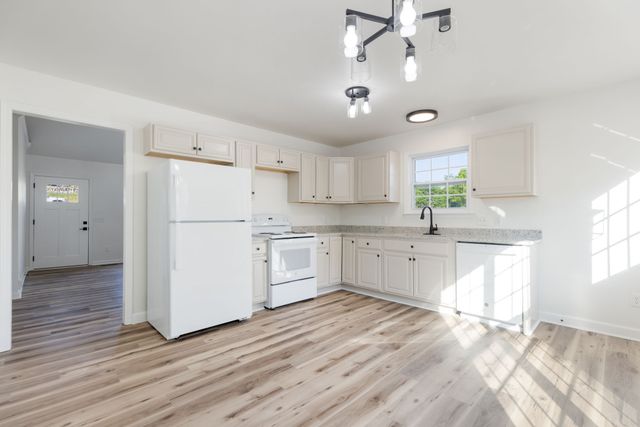 2403 Keith Dr, Columbia, TN 38401
