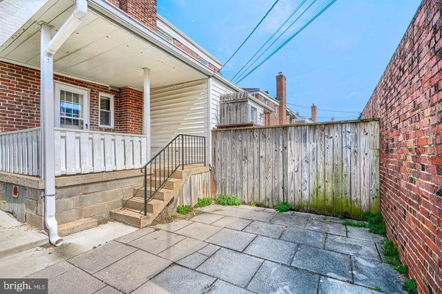 2504 LIBERTY PKWY, Baltimore, MD 21222