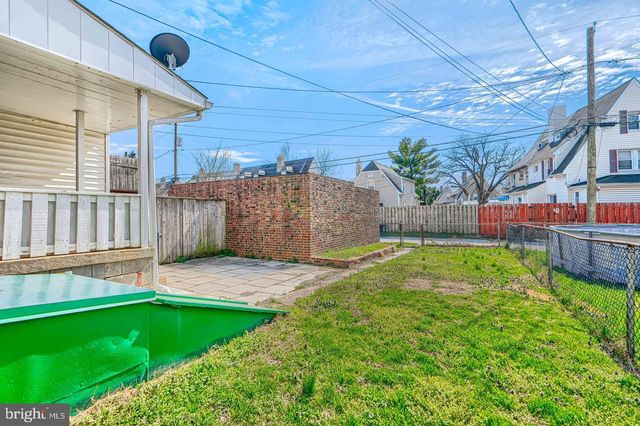2504 LIBERTY PKWY, Baltimore, MD 21222