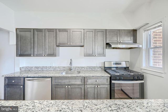 2504 LIBERTY PKWY, Baltimore, MD 21222