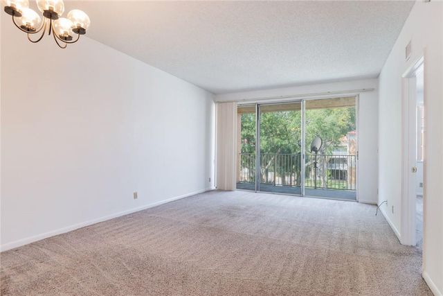 8240 NW 24th St 8240, Coral Springs, FL 33065