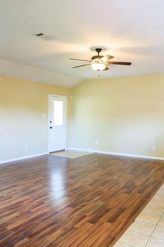 9550 Thousand Oaks Loop, Montgomery, TX 77316