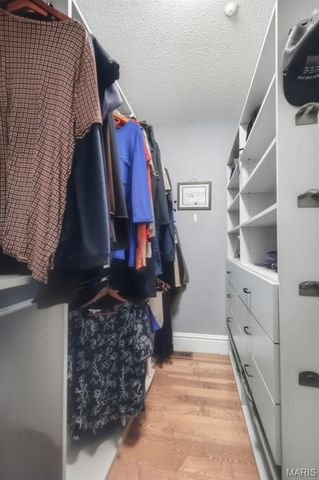 3204 Rue Royale Way, St Charles, MO 63301