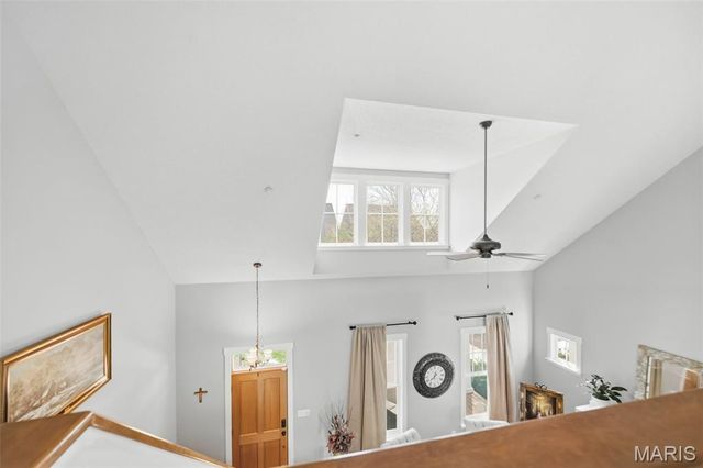 3204 Rue Royale Way, St Charles, MO 63301