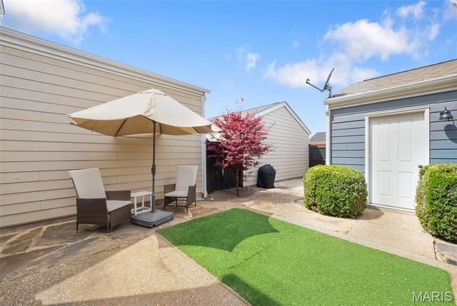 3204 Rue Royale Way, St Charles, MO 63301