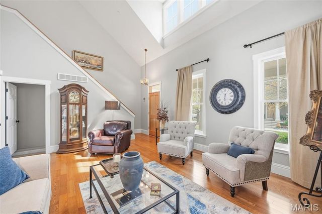 3204 Rue Royale Way, St Charles, MO 63301