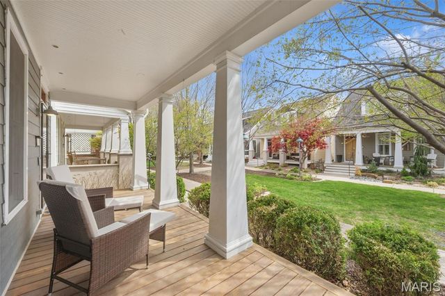 3204 Rue Royale Way, St Charles, MO 63301