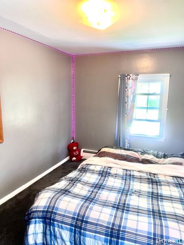264 Chestnut Hill Avenue, Waterbury, CT 06704