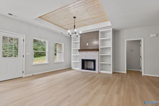171 Krimson Circle, Albertville, AL 35951