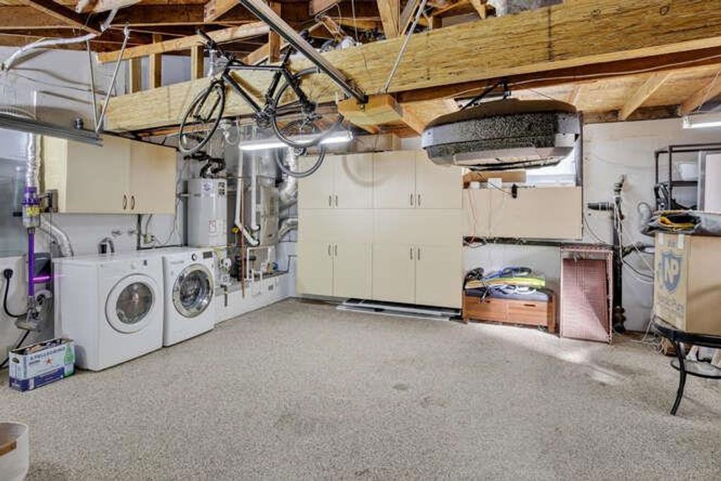 Image 33 of property listing at 3416 Plateau Drive, Belmont, CA 94002