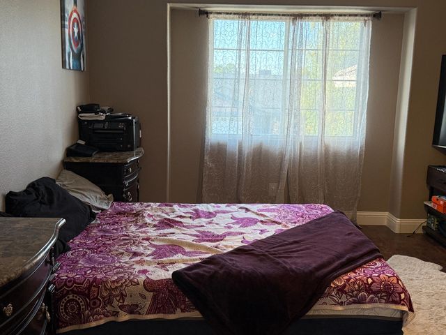 475 Santa Barbara St, Los Banos, CA 93635