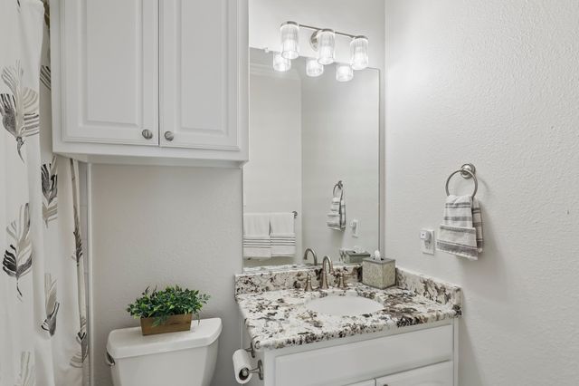 812 White Buffalo Lane, Heath, TX 75032