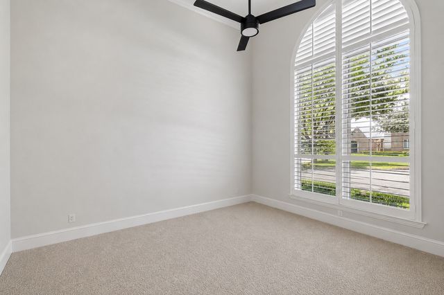 812 White Buffalo Lane, Heath, TX 75032