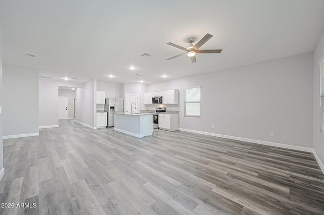 9516 W ALBENIZ Place, Tolleson, AZ 85353