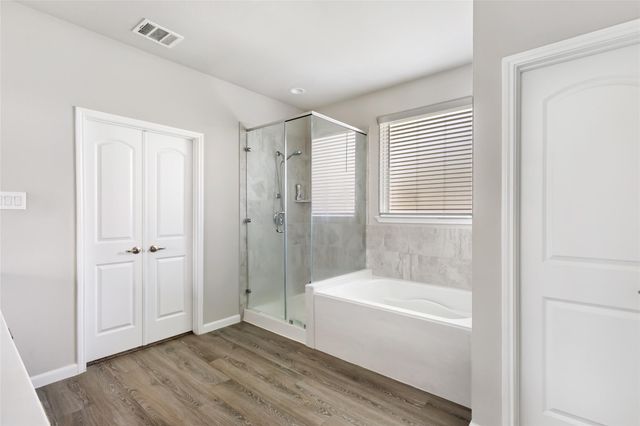 18215 Bayonne Channel Court, Houston, TX 77044