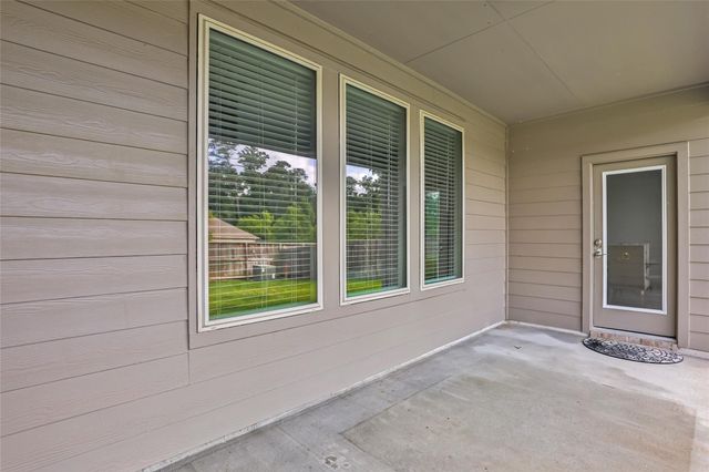 18215 Bayonne Channel Court, Houston, TX 77044