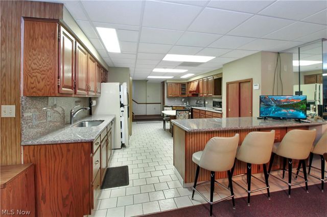 15689 Prospect Road, Strongsville, OH 44149