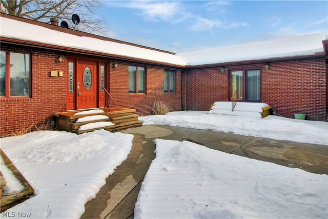 15689 Prospect Road, Strongsville, OH 44149