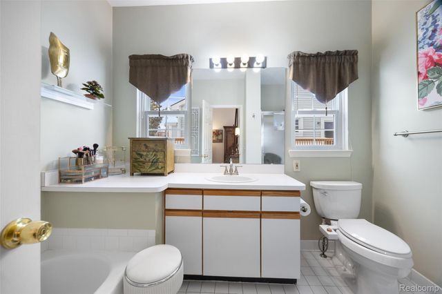 30823 Palmer Drive, Novi, MI 48377