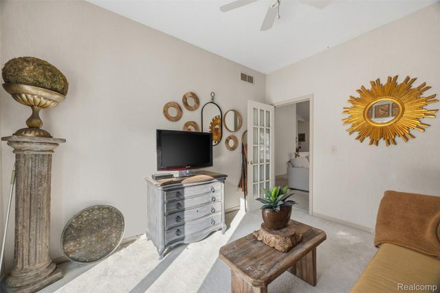 30823 Palmer Drive, Novi, MI 48377