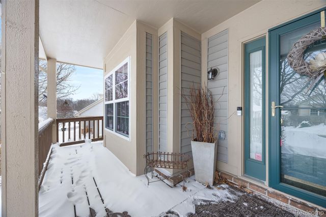 30823 Palmer Drive, Novi, MI 48377