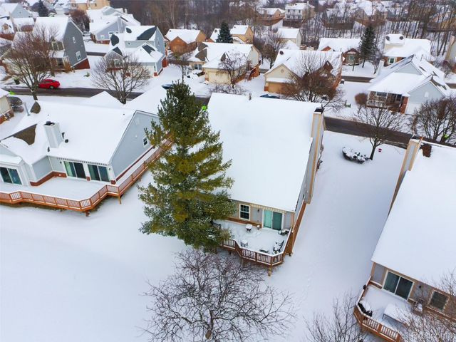 30823 Palmer Drive, Novi, MI 48377