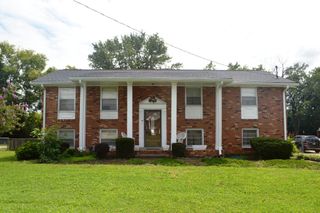 3133 Oak Ridge Dr, Nashville, TN 37207