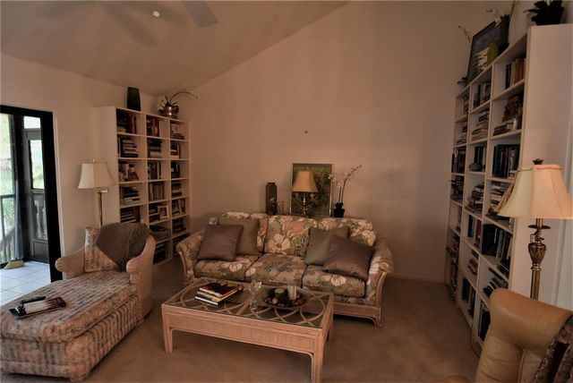 1712 GLENHOUSE DRIVE GL417, Sarasota, FL 34231