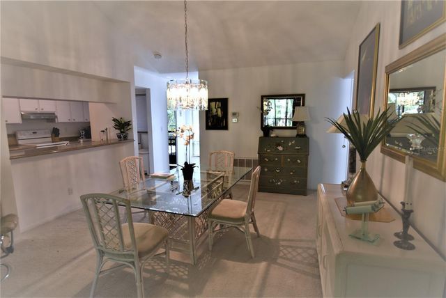 1712 GLENHOUSE DRIVE GL417, Sarasota, FL 34231