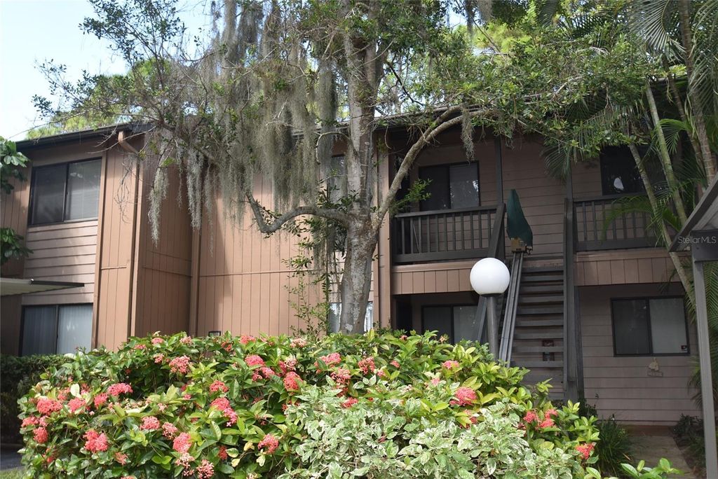 1712 GLENHOUSE DRIVE GL417, Sarasota, FL 34231