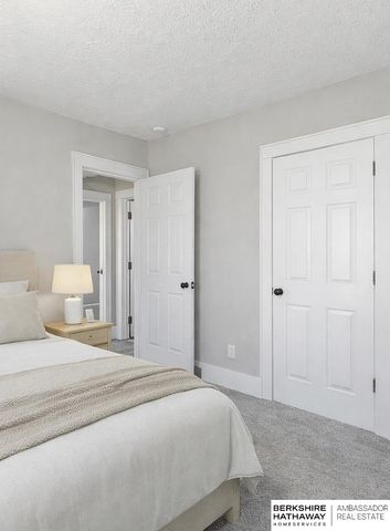 3220 N 69 Street, Omaha, NE 68104