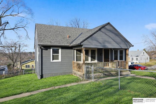 3220 N 69 Street, Omaha, NE 68104